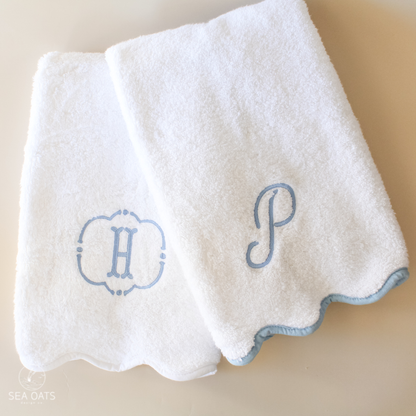 Monogrammed Scallop Hand Towel