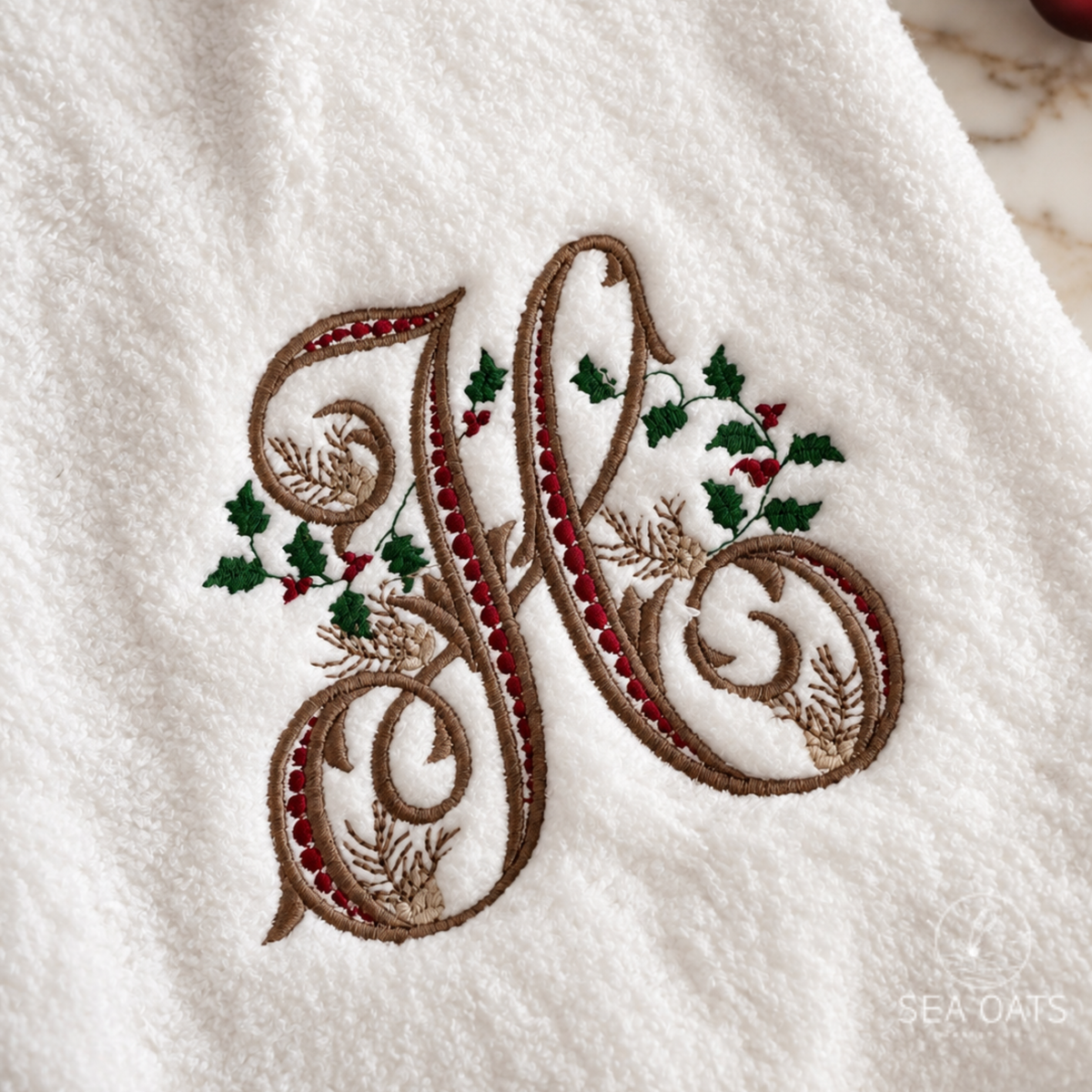 Monogrammed Christmas Initial Scallop Hand Towel