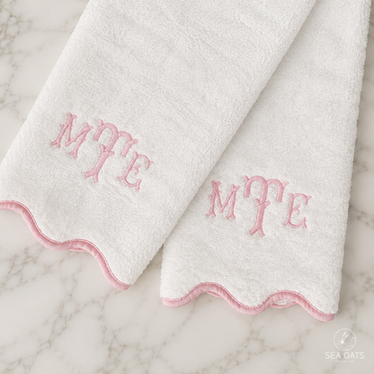 Monogrammed Scallop Hand Towel
