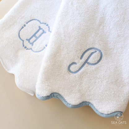 Monogrammed Scallop Hand Towel