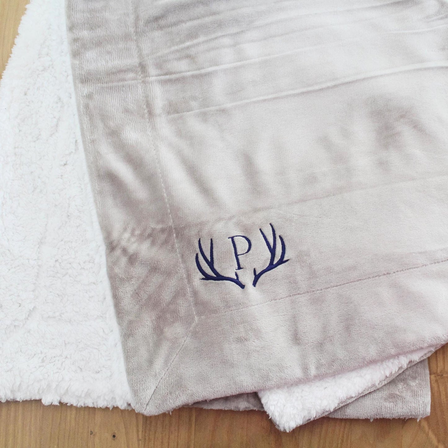 Personalized Fleece Throw Blanket | Sherpa Blanket | Personalized Gift | Housewarming Gift | Corporate Gift | Personalized Throw